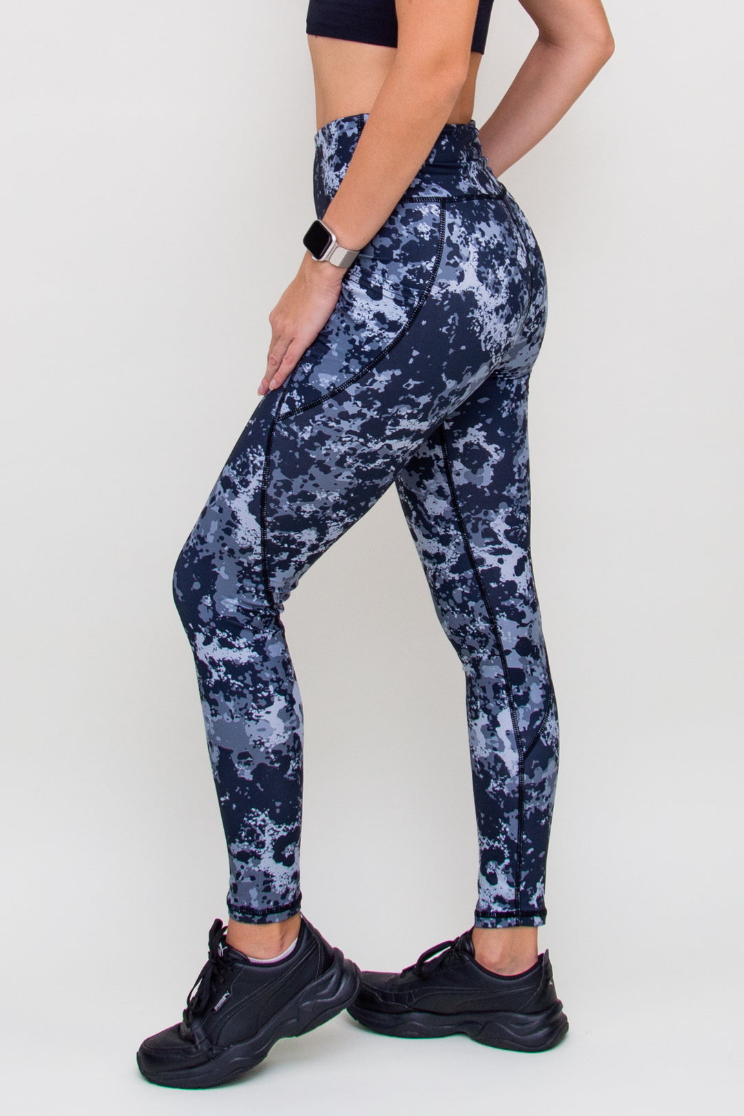 Tamprės "Multicolour Black Pocket"