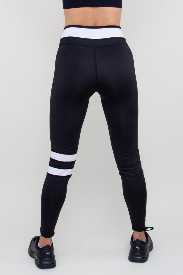 Tamprės "Contrast Panel Leggings"