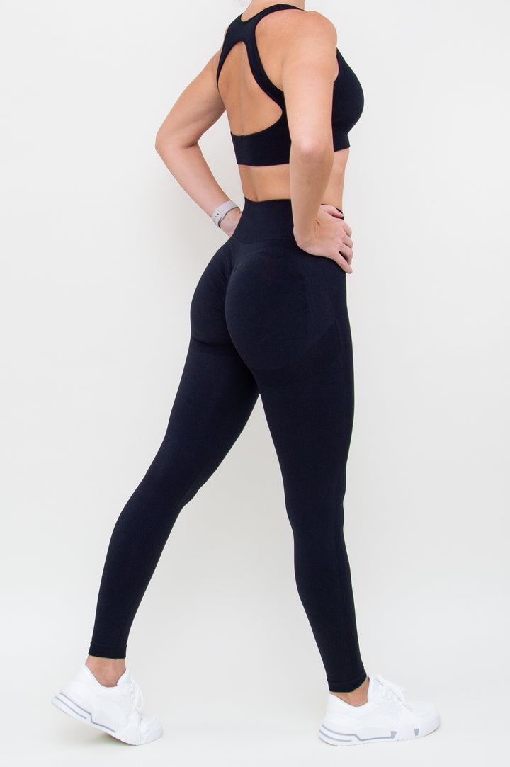 Kostiumas "Naked Back Black"