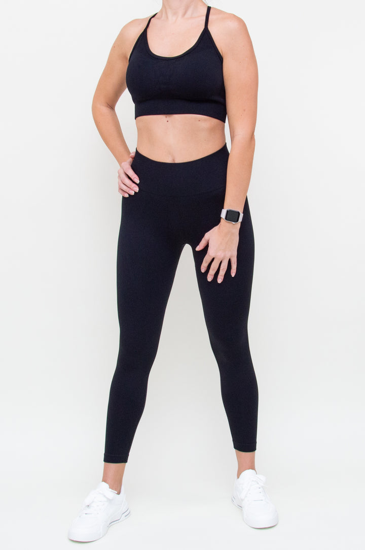Kostiumas "Criss Cross Black Push Up"