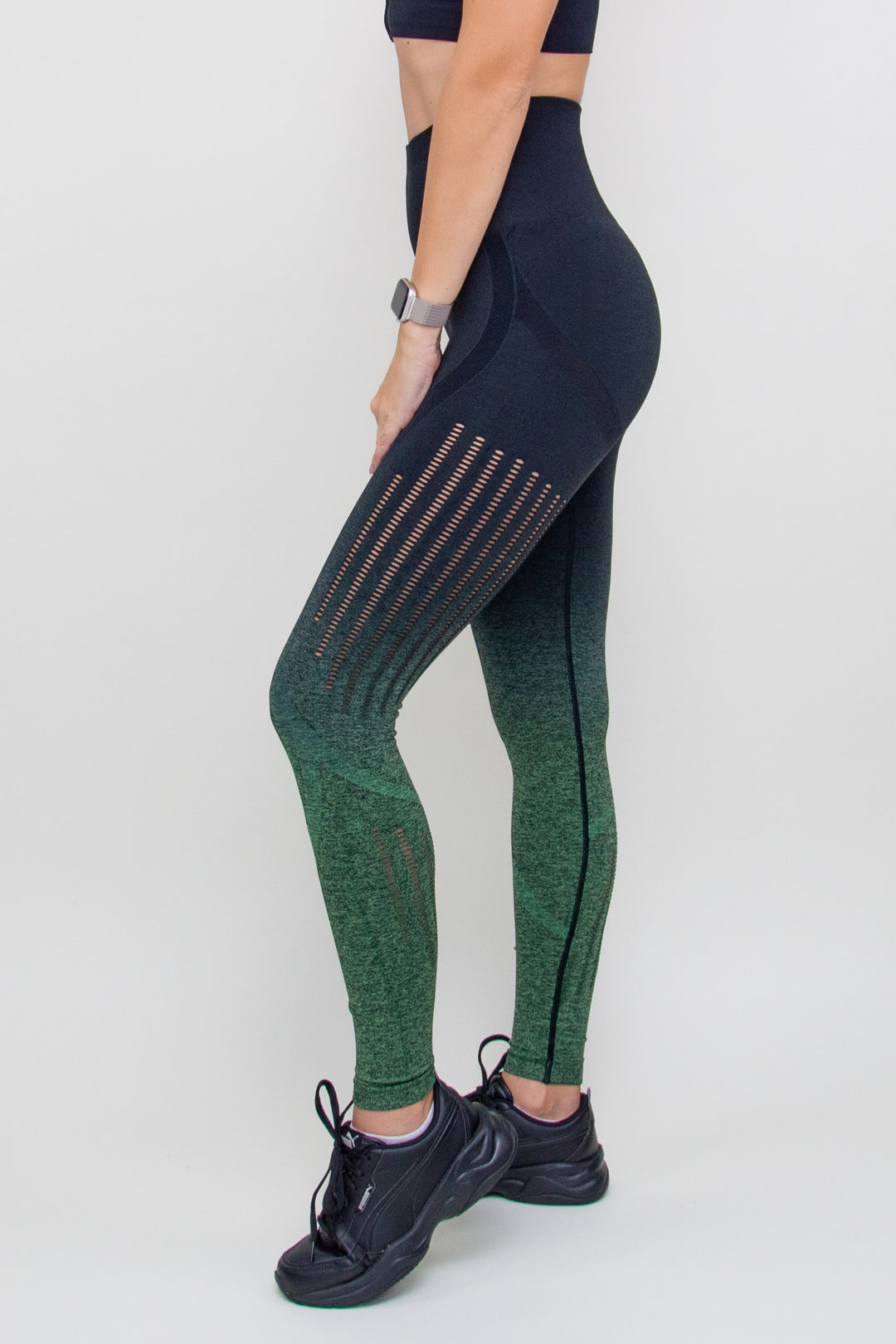 Tamprės "Hollow Out Ombre Green"