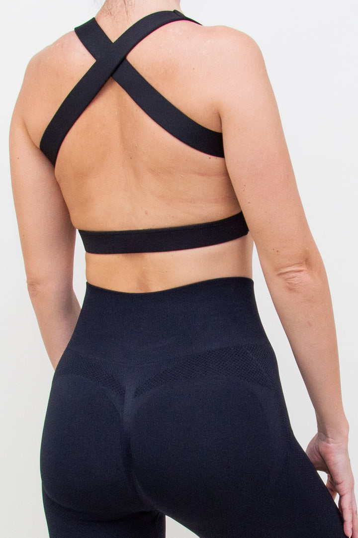 Liemenėlė "Front Cut Out"
