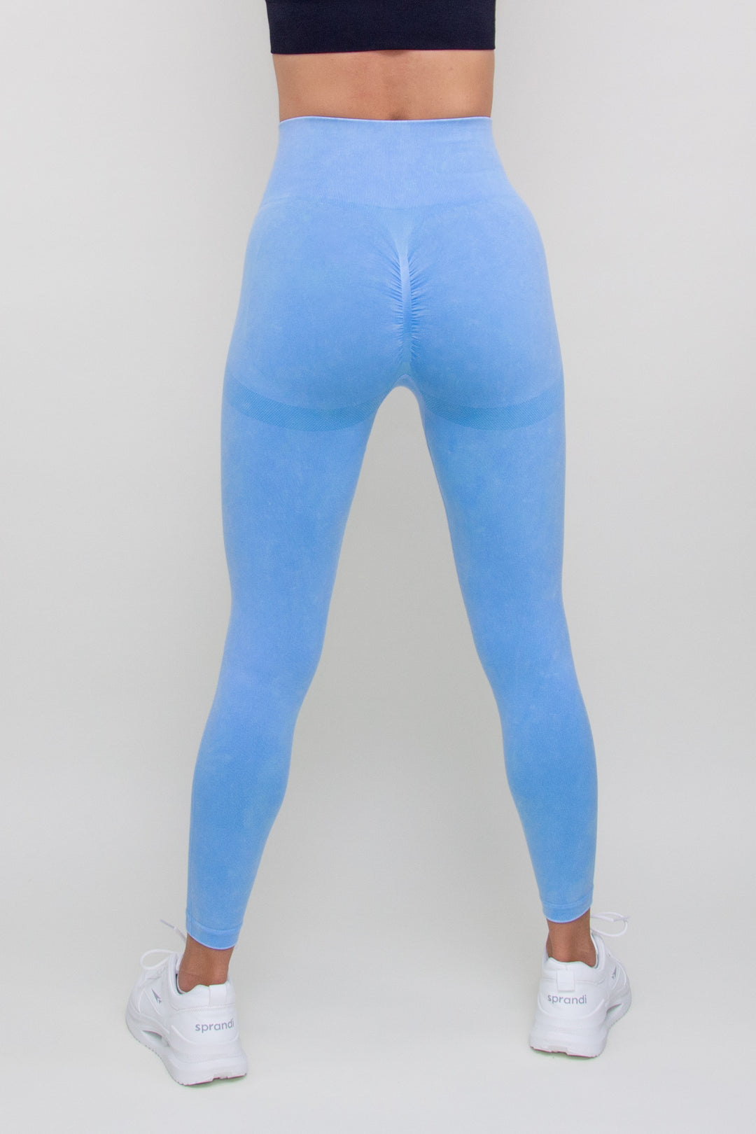 Tamprės "Velvet Blue"