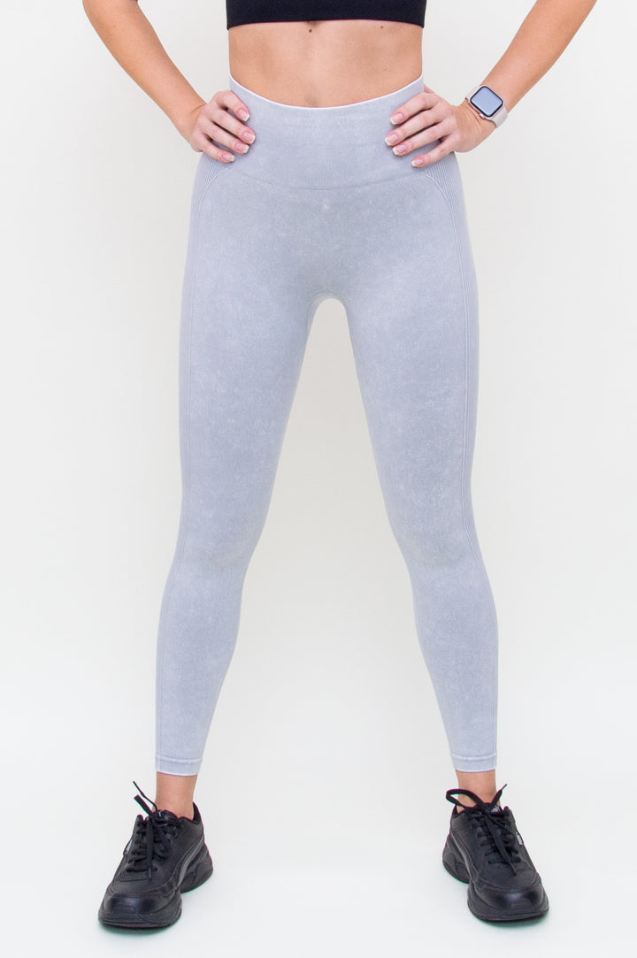 Tamprės "Velvet Light Grey"