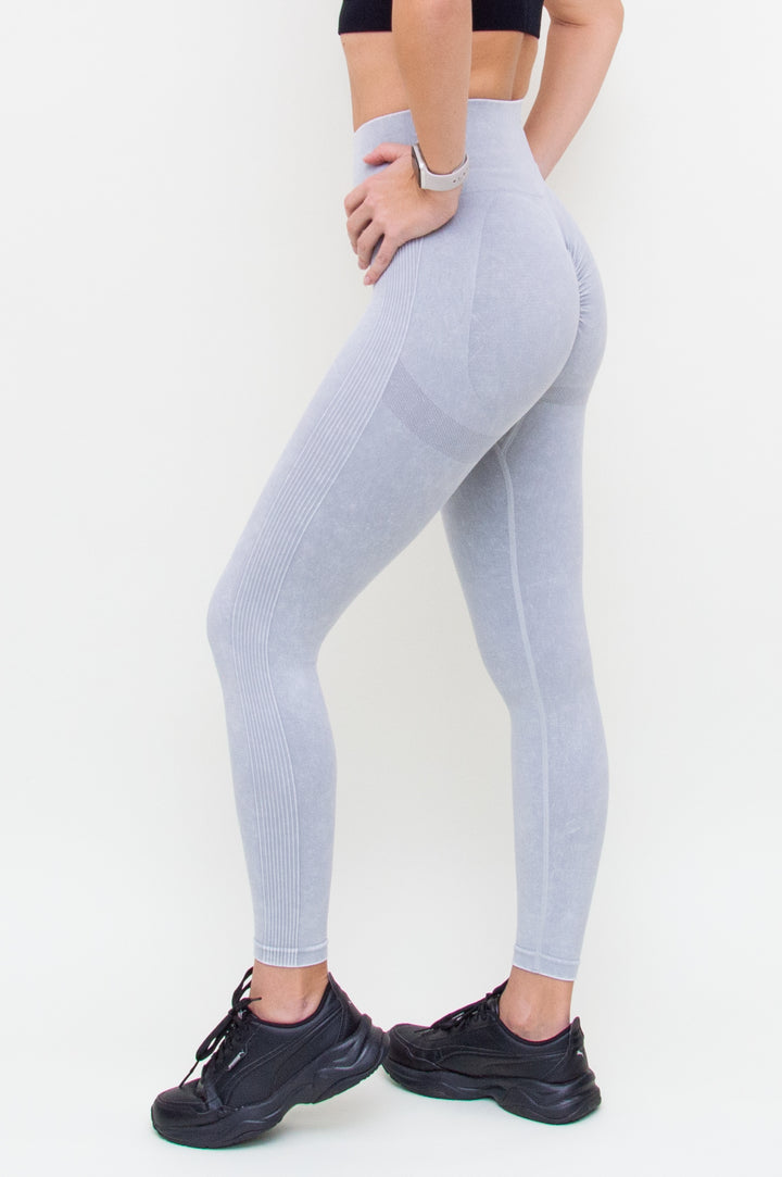 Tamprės "Velvet Light Grey"