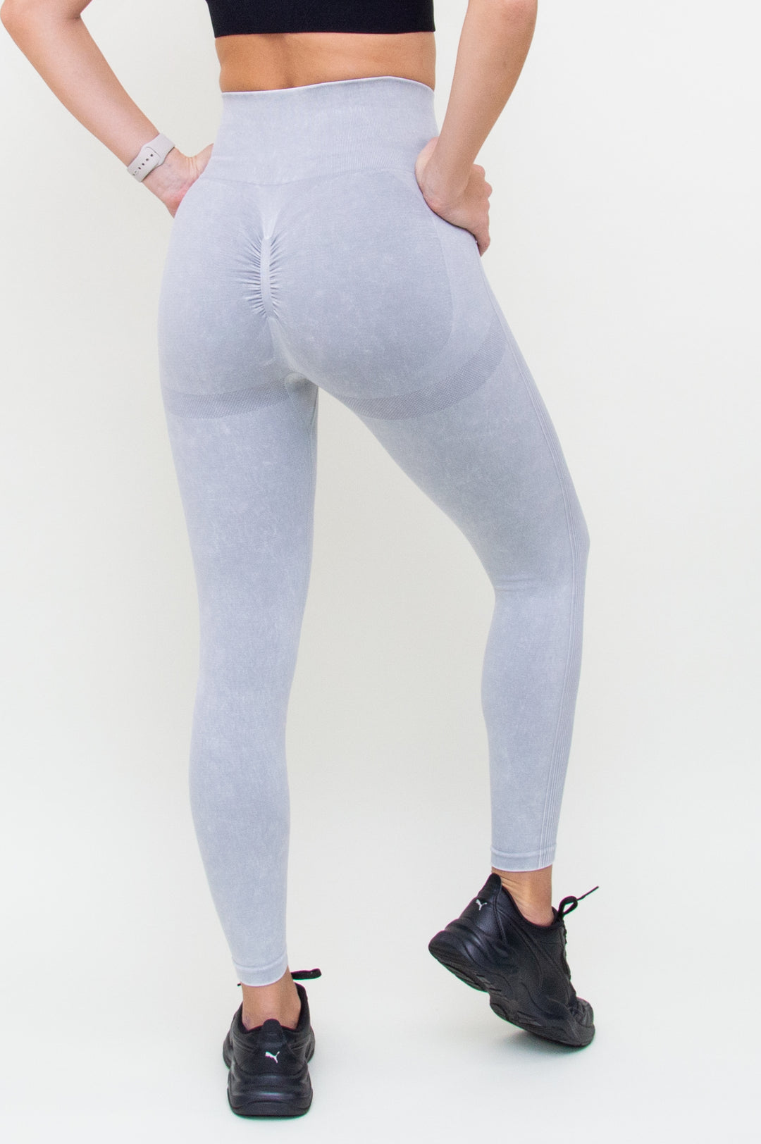 Tamprės "Velvet Light Grey"