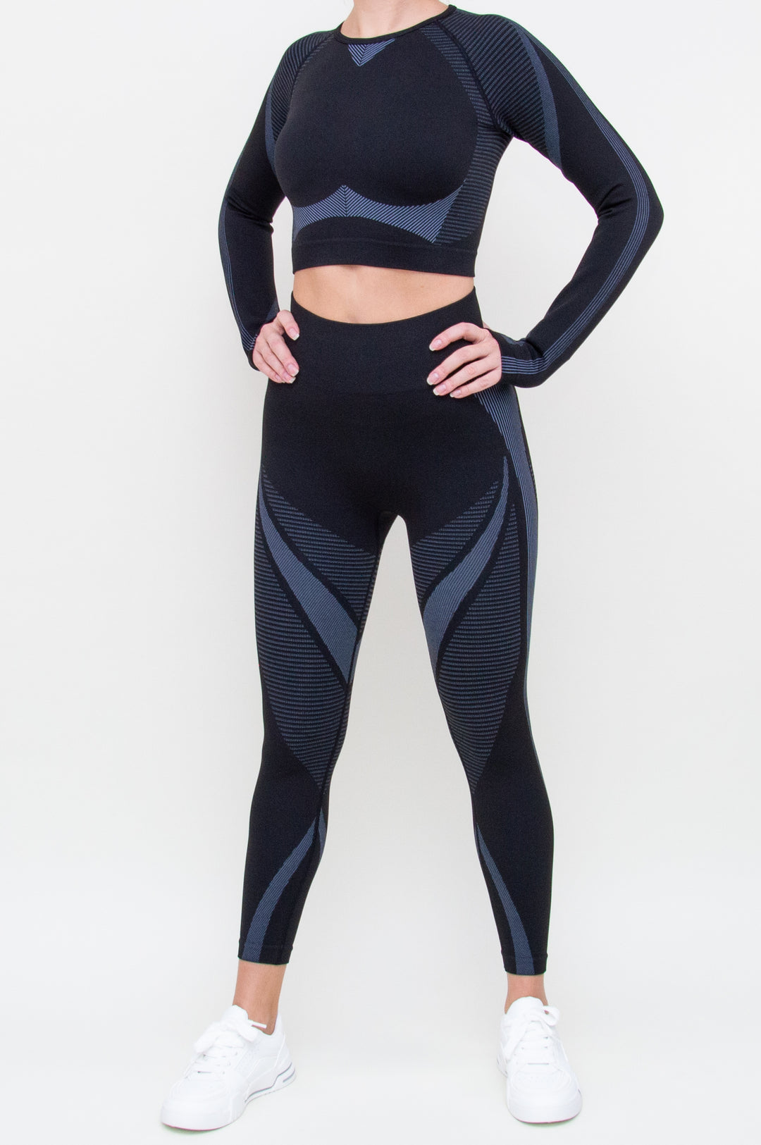 Kostiumas "Colour Block Black Set"