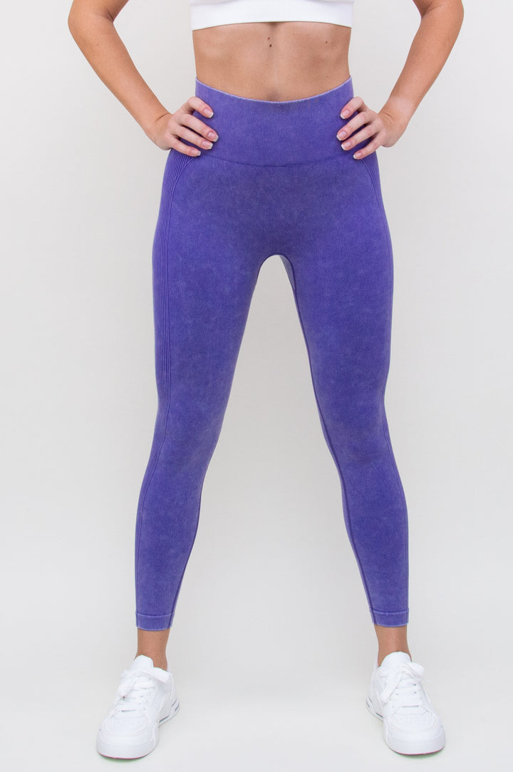 Tamprės "Velvet Purple"
