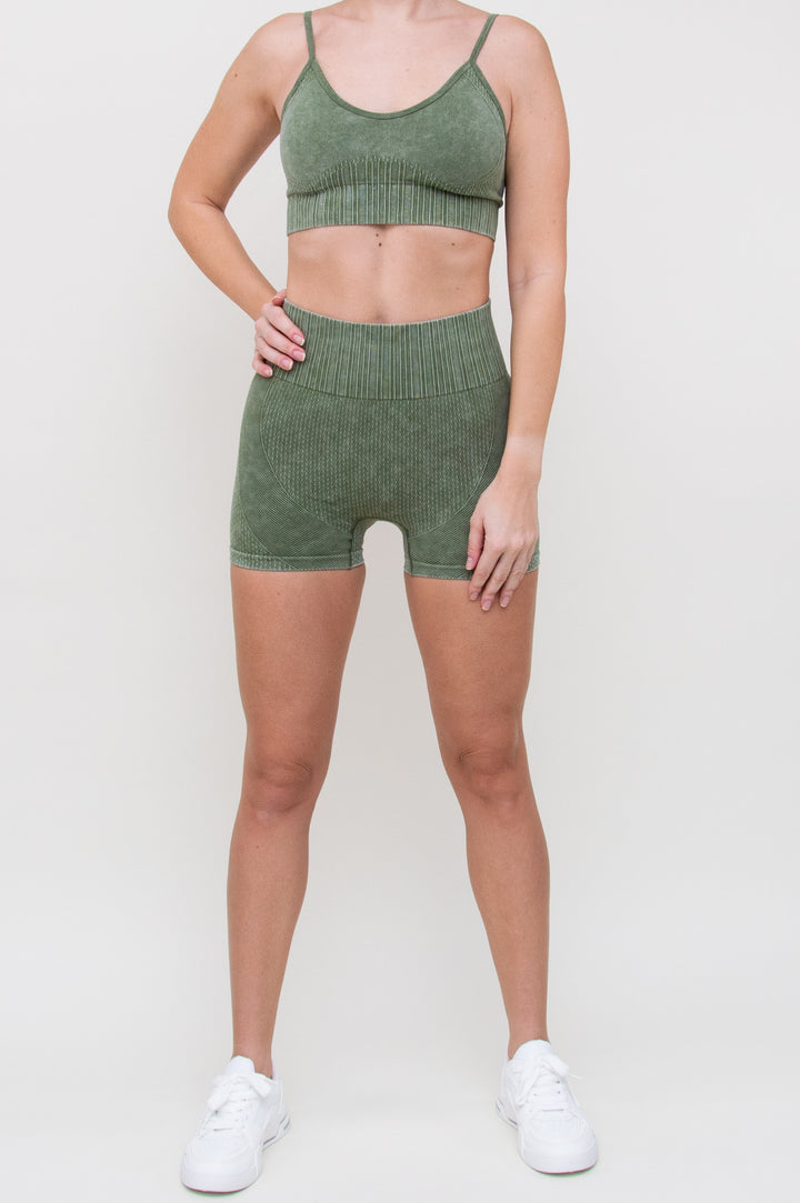 Kostiumas "Short Velvet Green"