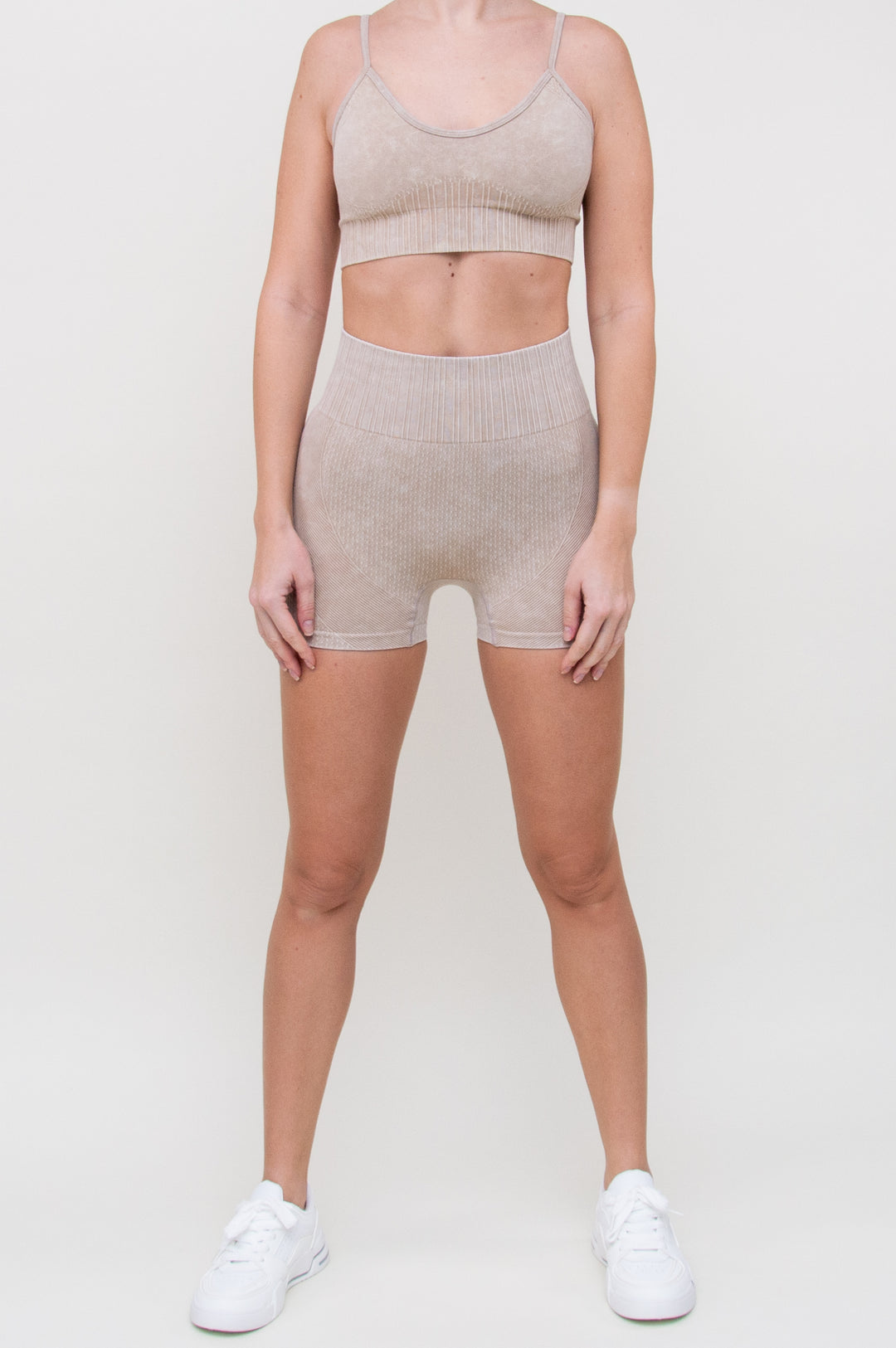 Kostiumas "Short Velvet Sand"
