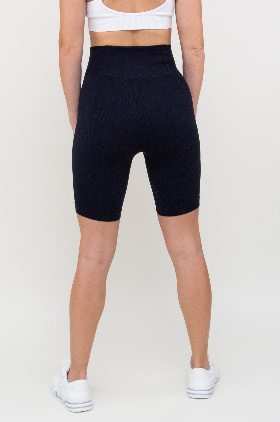 Šortai "Basic High Waist"