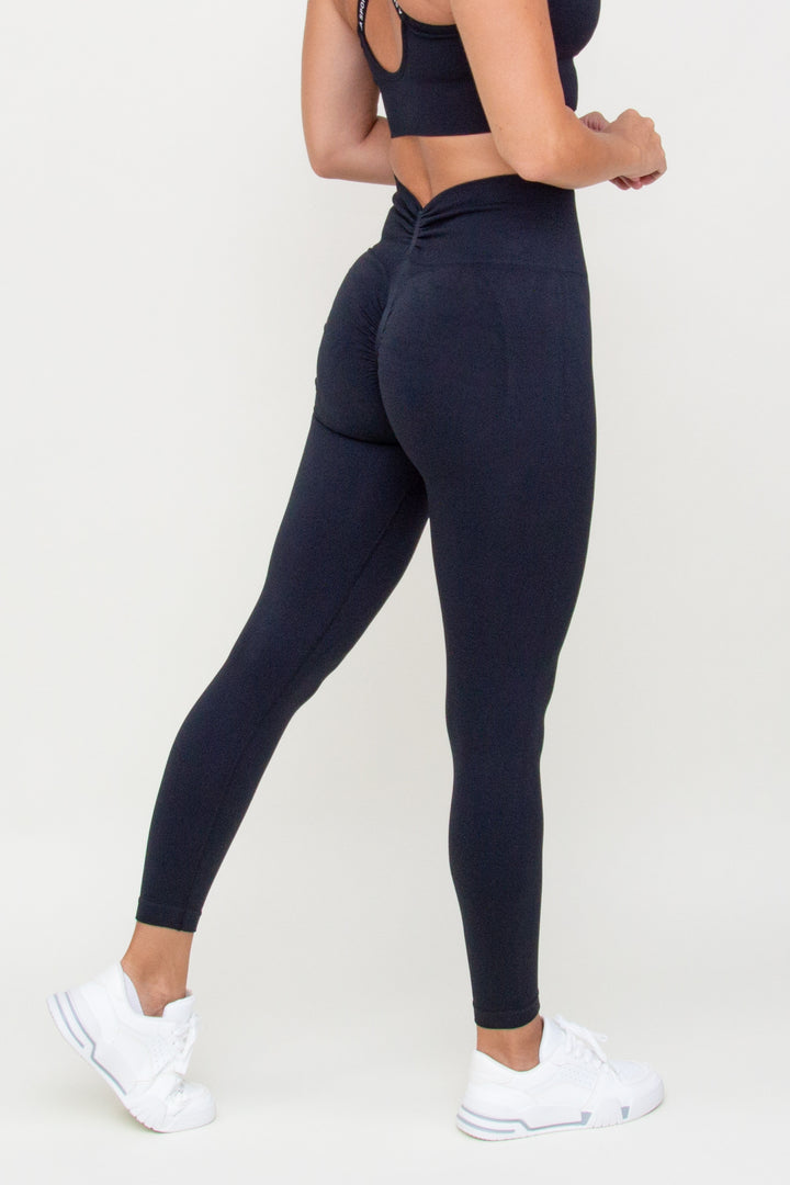 Tamprės "Peach Black"