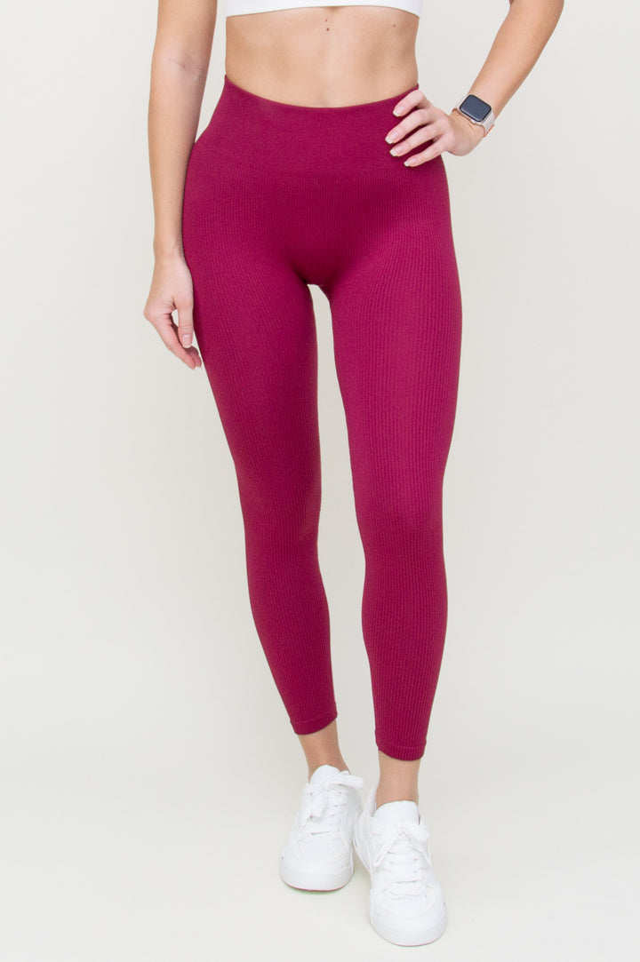 Tamprės "Classic Seamless Burgundy"