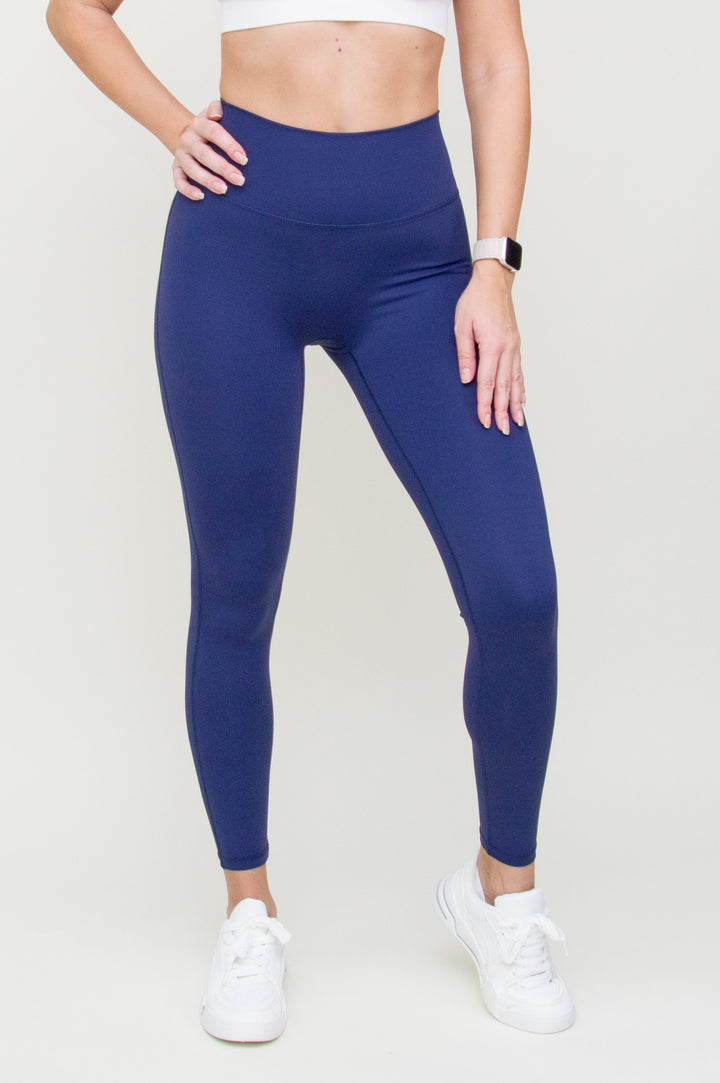 Tamprės "Navy Blue Basic"