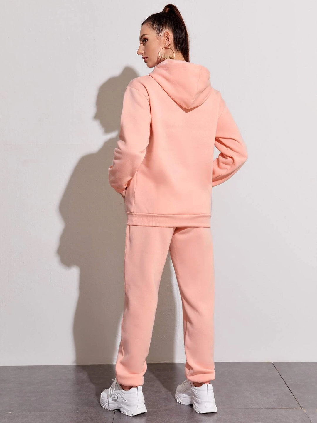 Laisvalaikio kostiumas "Soft Baby Pink"